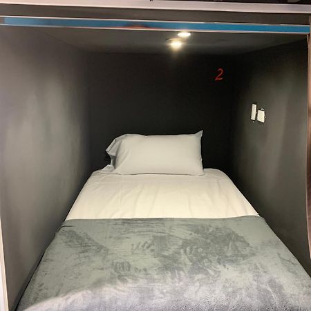 One Day Trip Hostel Антигуа-Гватемала Экстерьер фото
