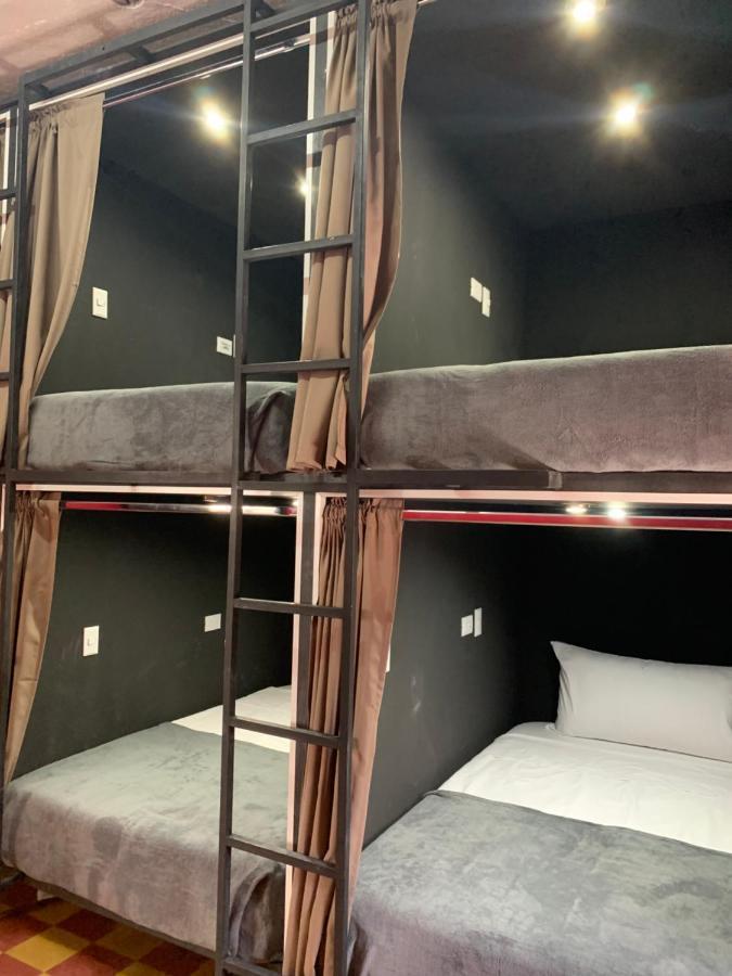 One Day Trip Hostel Антигуа-Гватемала Экстерьер фото